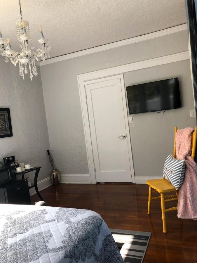 Private Suite Mins From Mia Free Parking ميامي المظهر الخارجي الصورة